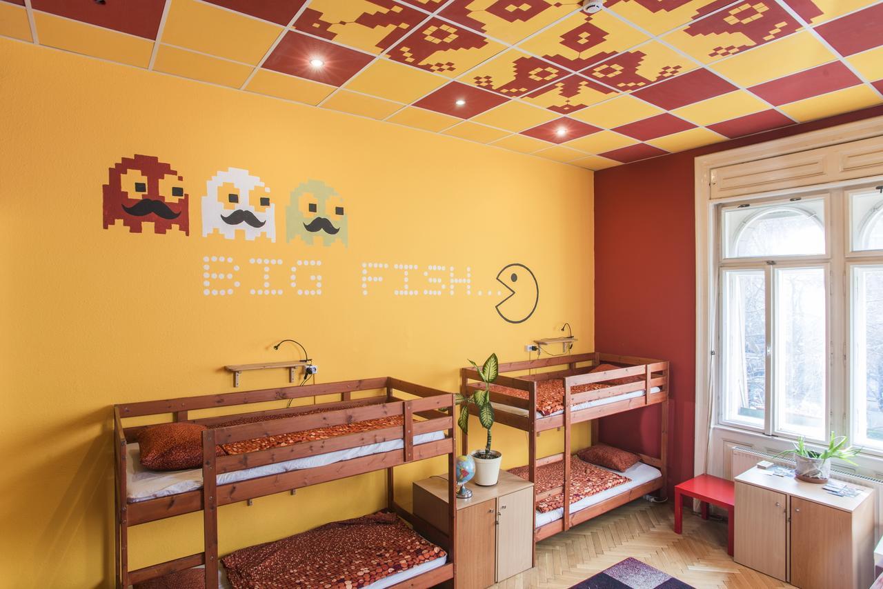 Big Fish Budapest Hostel Εξωτερικό φωτογραφία