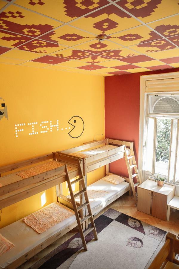 Big Fish Budapest Hostel Εξωτερικό φωτογραφία